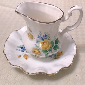 Royal Dover Country Rose Buds Wash Pitcher & Bowl